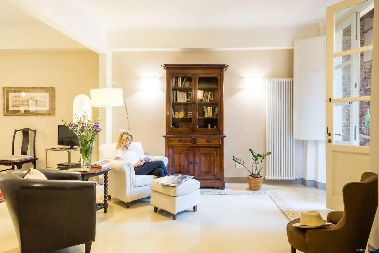 La Delizia Central Apartment Lucca 0*,