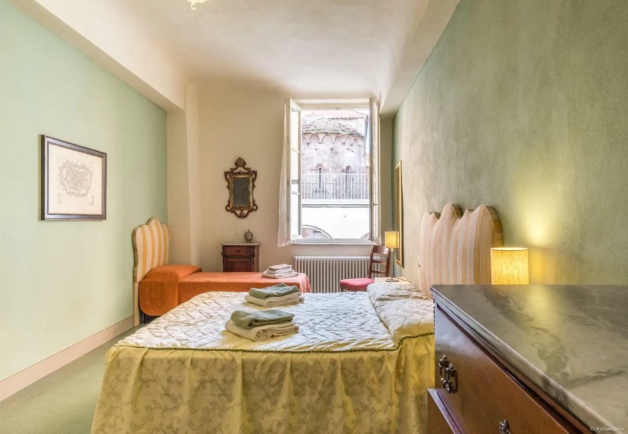 La Delizia Central Apartment Lucca 0*,  Italy